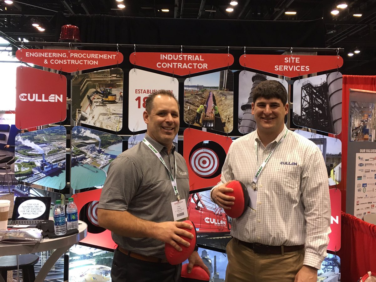 JPCullen1892's tweet photo. Hut, Hut, Hike! We're back at the @ELECTRICPOWER for 1 final day, come give us your game face at booth 343, we'll be here until 5! #EPEXPO17 https://t.co/NCGZREhUot
