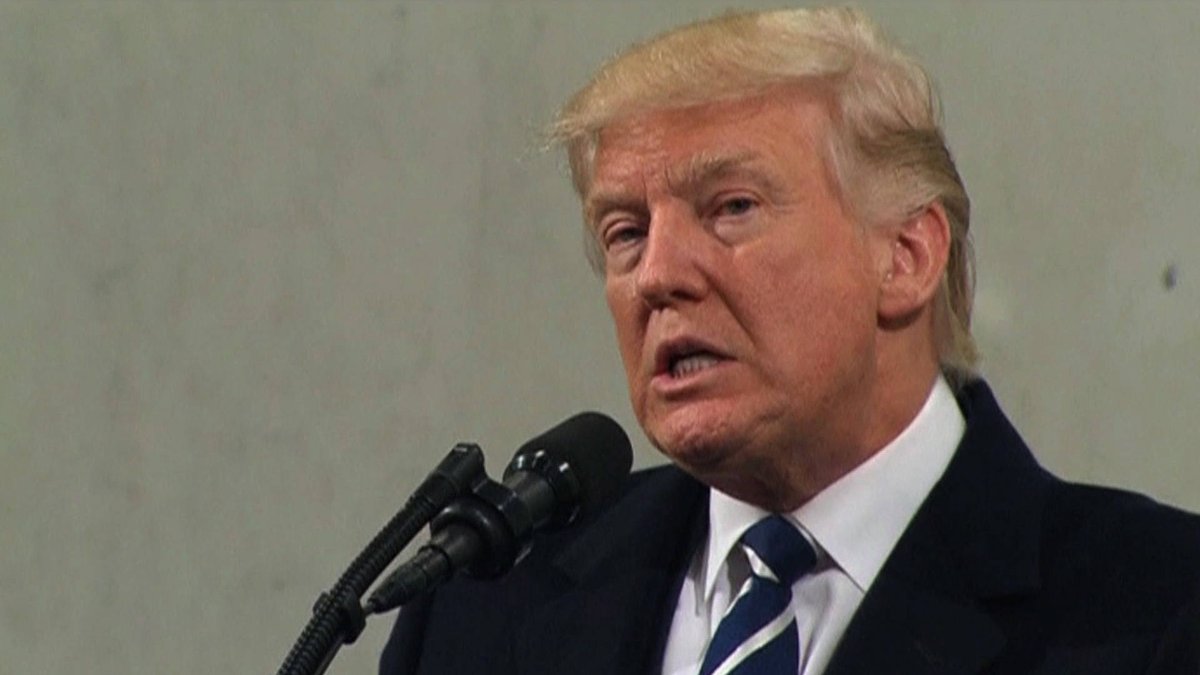Allan Nairn: Only Mass Disruption From Below Can Stop Right-Wing Revolution &amp; Trump's Absolute Power owl.li/TBZN30aNKtz