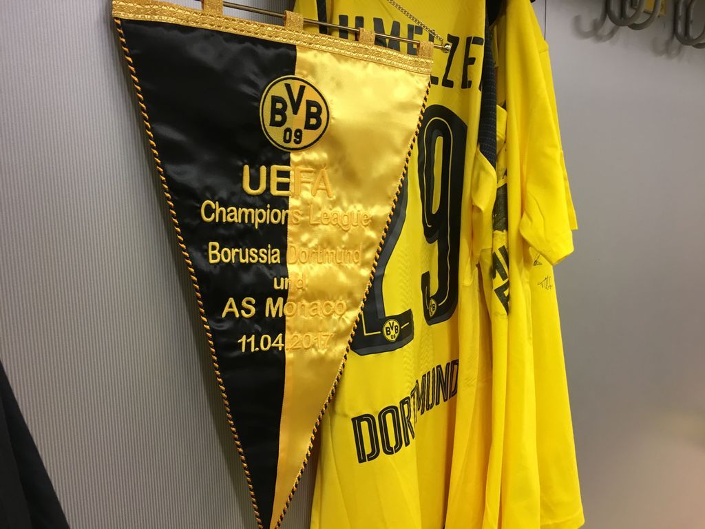 BVB: Bürki, Bender, Dembélé, Guerreiro, Aubameyang, Kagawa, Sokratis, Piszczek, Ginter, Schmelzer, Weigl. #bvbasm