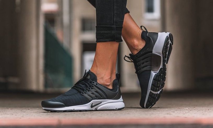 sneaker specials