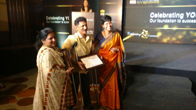 LifeatMphasis's tweet photo. Congratulations to Rajagopal on becoming a Pillar!
#MphasisPillarsIndia2016 #Chennai https://t.co/syJXrCNICF