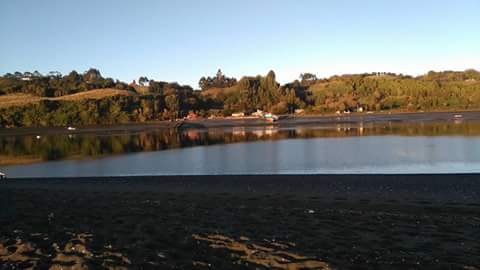 salarcon66's tweet photo. agradecida de vivir en esta tierra maravillosa #IslaQuehui #Chiloemágico  lindo día amig@s @gonzaloramirex  @PANCHOSAAVEDRA  @KarendTV https://t.co/q5uzBqK009