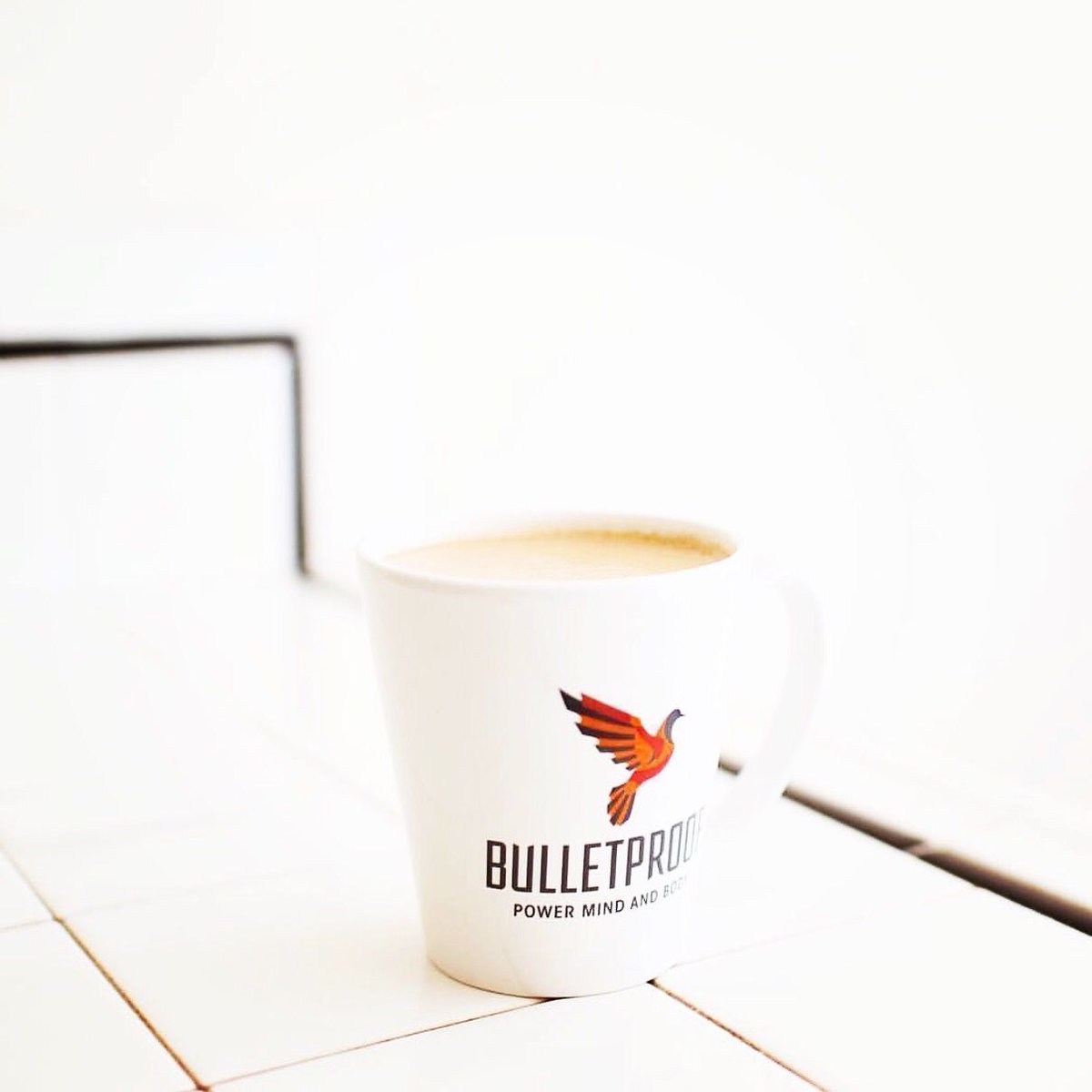 CarbAcademy's tweet photo. Everything you need to know about #BulletproofCoffee ☕️! Yeah..it's that simple. 😉📑- https://t.co/39mTdx2MuI https://t.co/zslqewDrmN