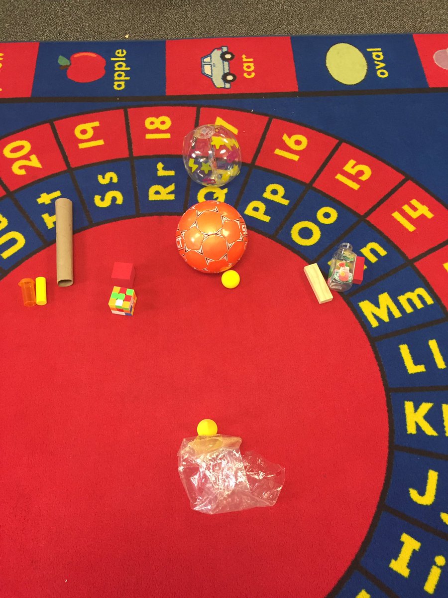 LowryCharles's tweet photo. Ss bring everyday examples of 3D shapes from home and share attributes. #CISDFixerUpper https://t.co/KqF0AlMUC5