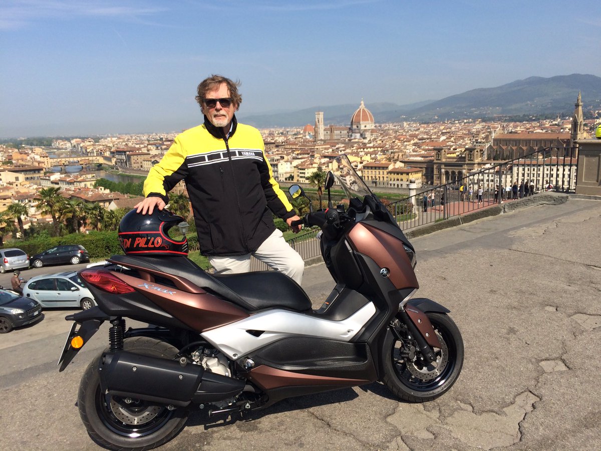 giovanniDiPillo's tweet photo. #xmax300test presentato a Firenze il nuovo scooter Yamaha. Domani tutto il test su @MotoriNews24 https://t.co/izpeFAd4nl