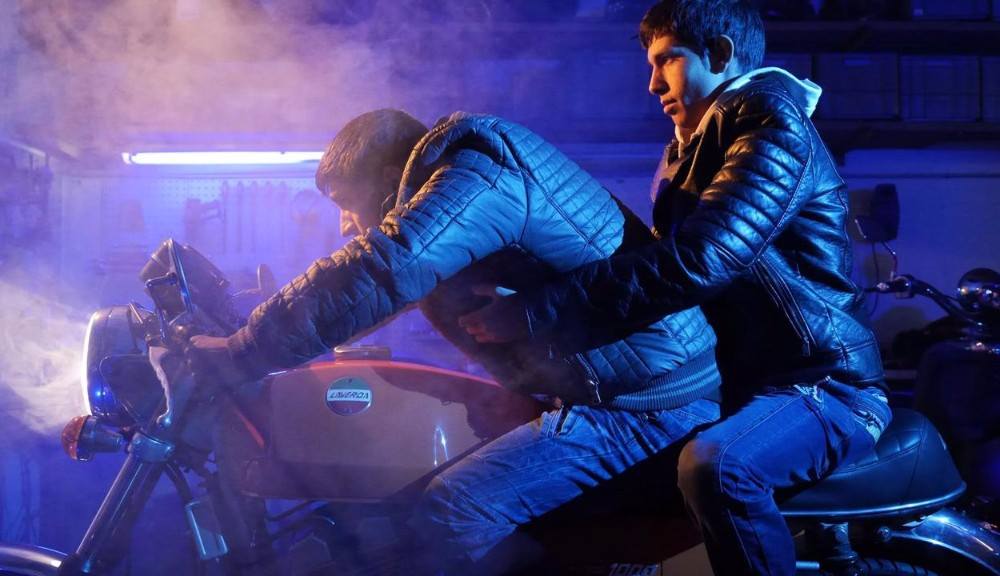 Transposition_'s tweet photo. AUJOURD'HUI : Brothers of the night à 18h30 suivi de la BOMBE KIKI ! RDV à la #mjcnovel. Deux coups de 💖 de la programmation !!! https://t.co/4ZYJcIOawZ