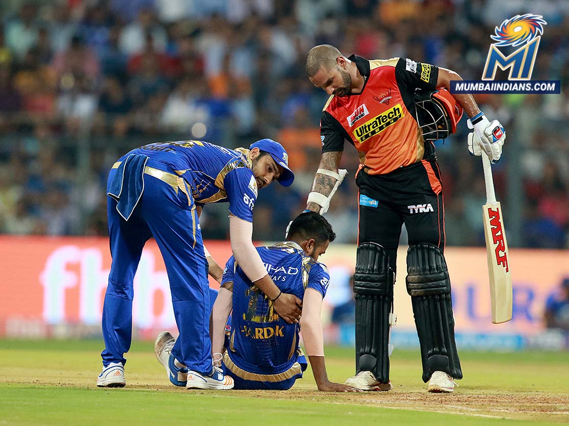KLAY_sports's tweet photo. KLAY..PLAY...Spirit of Cricket !!
Cutting #StarringGreatStories #Spyder #FF8WithPIX Warner Shikhar Dhawan Harbhajan #MIvSRH #SRHvsMI #IPL https://t.co/gRNtht4Omb