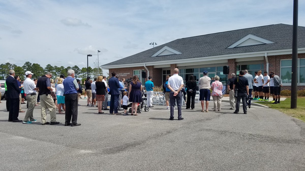 Great crowd in attendance at the dedication of the Delan and Lynn Stevens Tennis Complex.