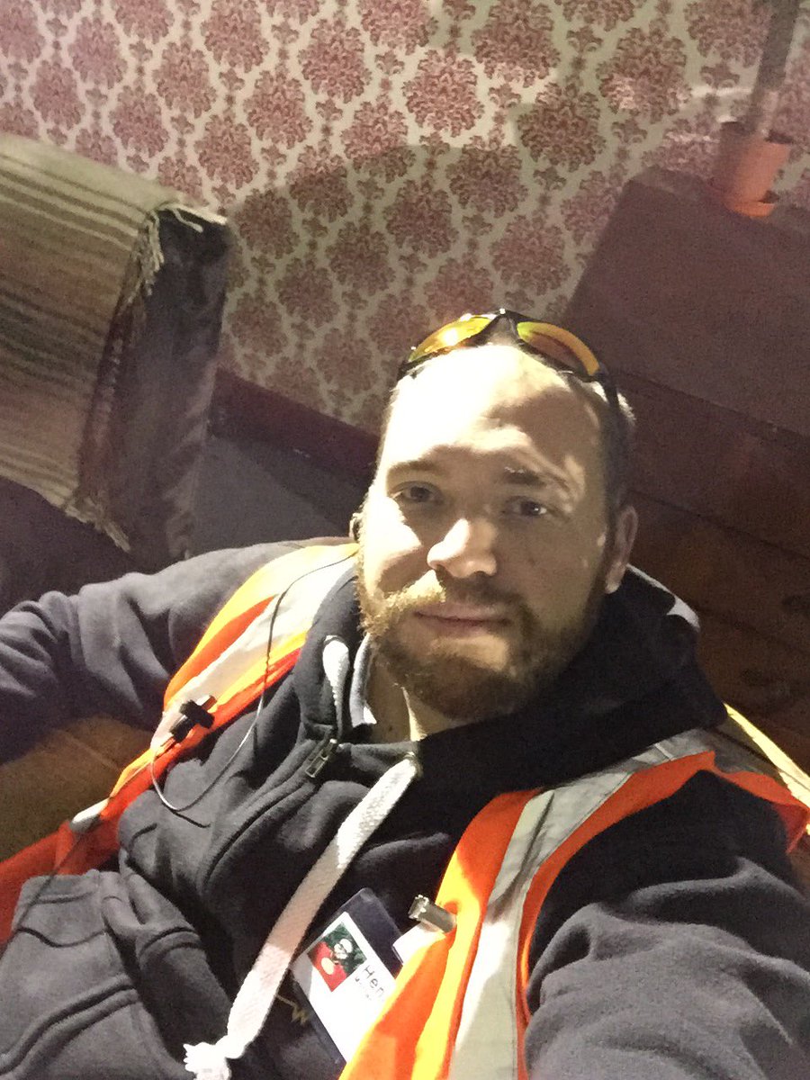 henrymatter's tweet photo. Just chilling in the lounge as you do #WAEvent2017 #StewardLife @WordAliveEvent https://t.co/pbqd3TGffg