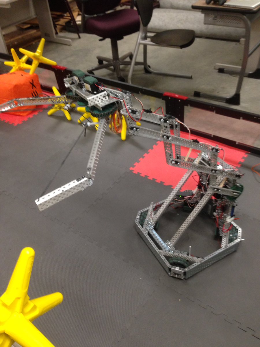 tigerroboticssd's tweet photo. Happy National Robotics Week from Tiger Robotics #nationalroboticsweek #robotsrfun next week world robotics tournament wish us luck https://t.co/pkA0vjWFsm