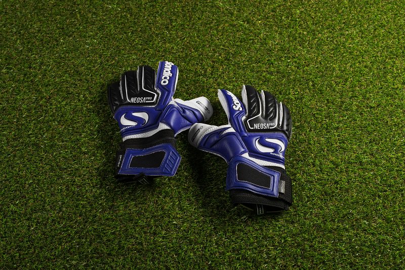 sondico neosa goalkeeper gloves