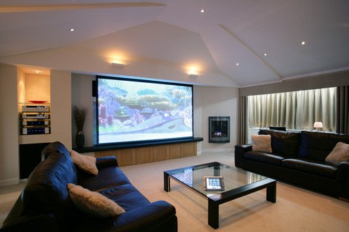 retail_design's tweet photo. Global #Retail #Trends for #smart #home #solutions selected👉https://t.co/g9N161gq8m  #retaildesign #iot #tech @AnovaCulinary @NeatoRobotics https://t.co/6yeOtYVpWW