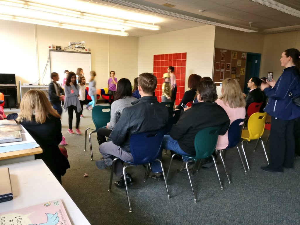 #Openhouse @CorpusOttawa with the #Gleeclub what marvelous #performance