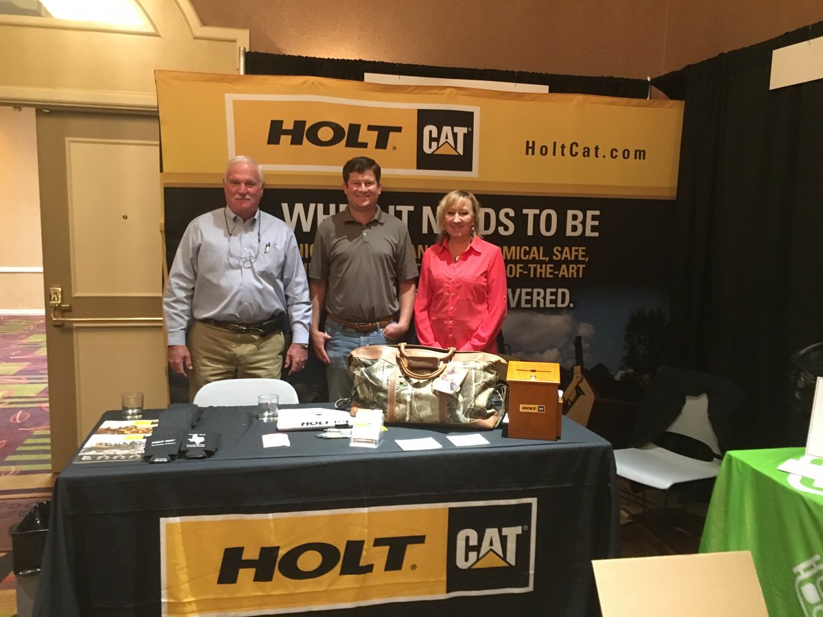 HOLT_CAT's tweet photo. We are currently at the TxSWANA Conference, stop by and say hello! #TxSWANA #HOLTCAT https://t.co/uB5I0Aj8C2