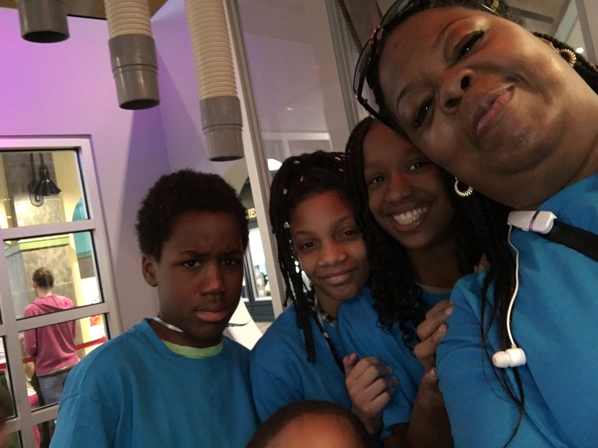 #playKCM Having a great time