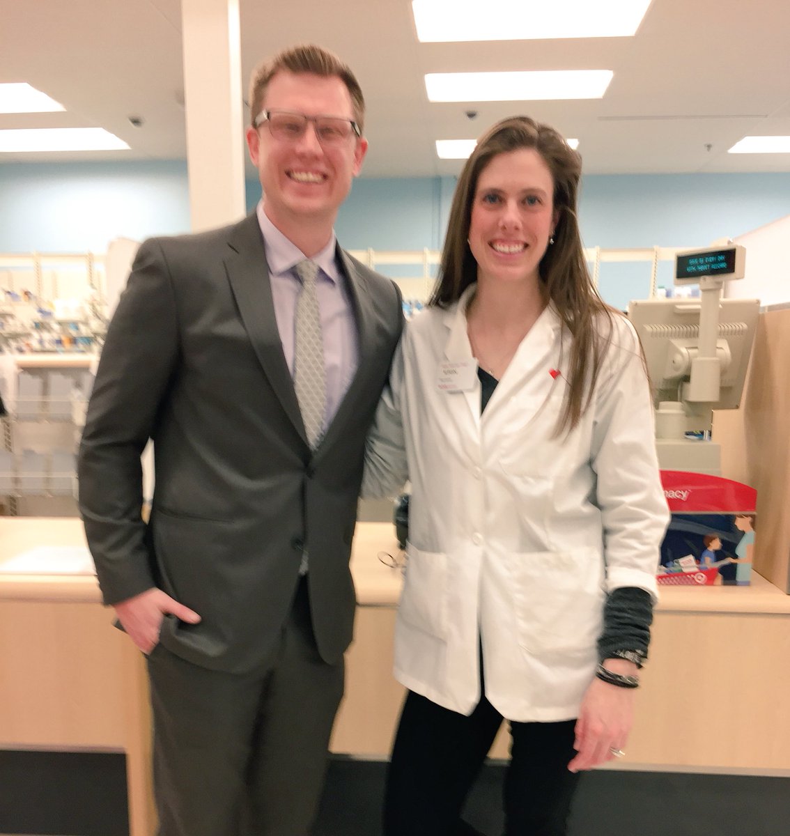 Positive leader = <a href="/ErinLeininger/">Erin Leininger</a> 😄thanks for having a great growth action plan! If you are in Appleton, WI she is your RPh 👍🏻<a href="/KBKaloyanides/">Kristy Kaloyanides</a>