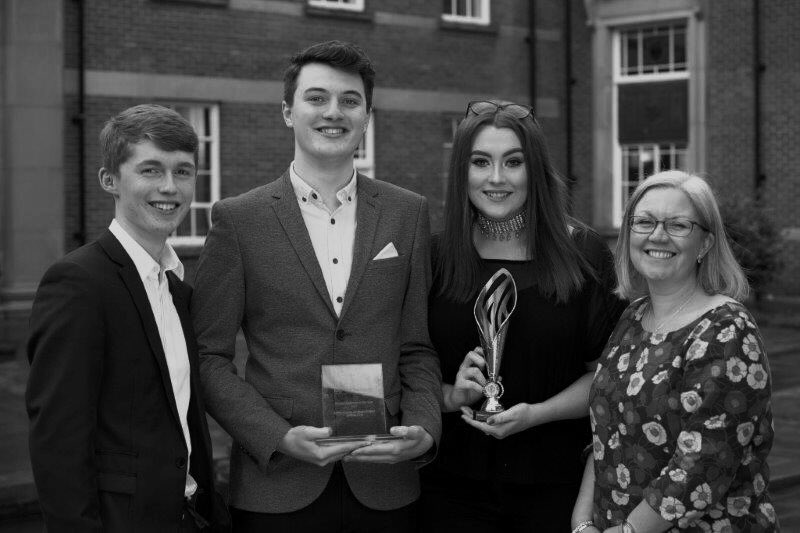 🏆🎉 official pics were released! #TeamSefton #TeamYA