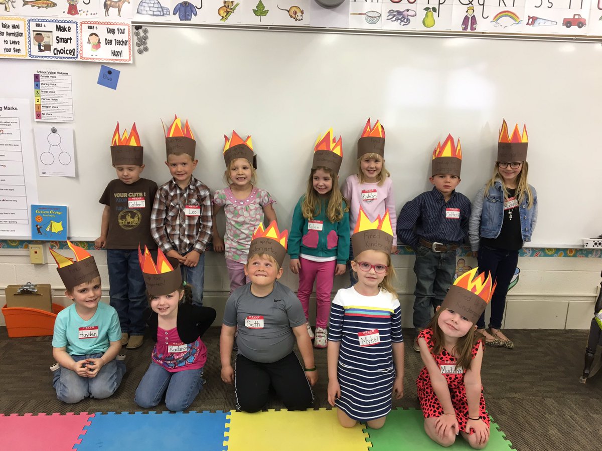 TraciKennedy32's tweet photo. @MaywoodSchool preschoolers are "Fired Up" for kindergarten! #maywoodpride https://t.co/BPeZzh1Cvk