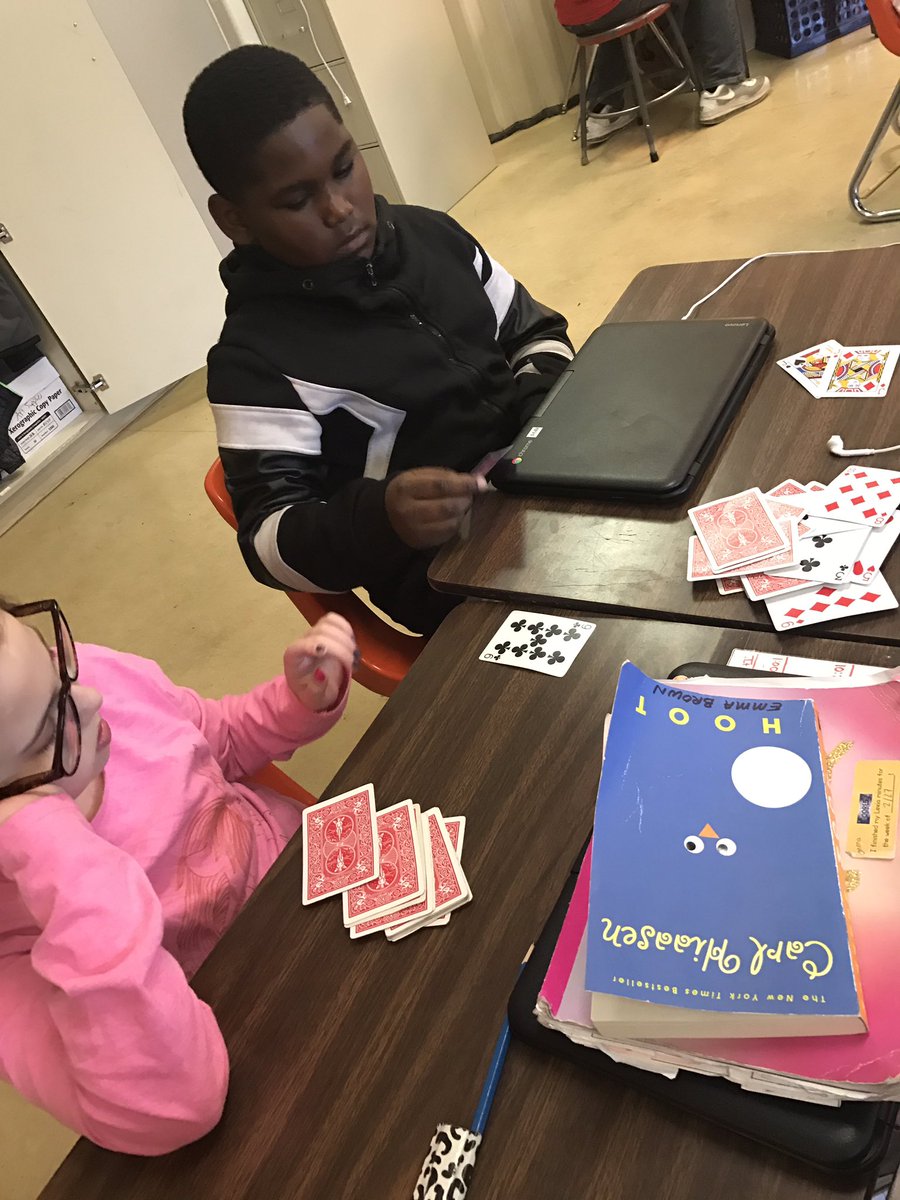 mrs__dupuis's tweet photo. Playing Multiplication war to help us get ready for ISTEP!  #mathfun #bucoeimpact @FoxHillElem https://t.co/PQ3p2MlYUJ