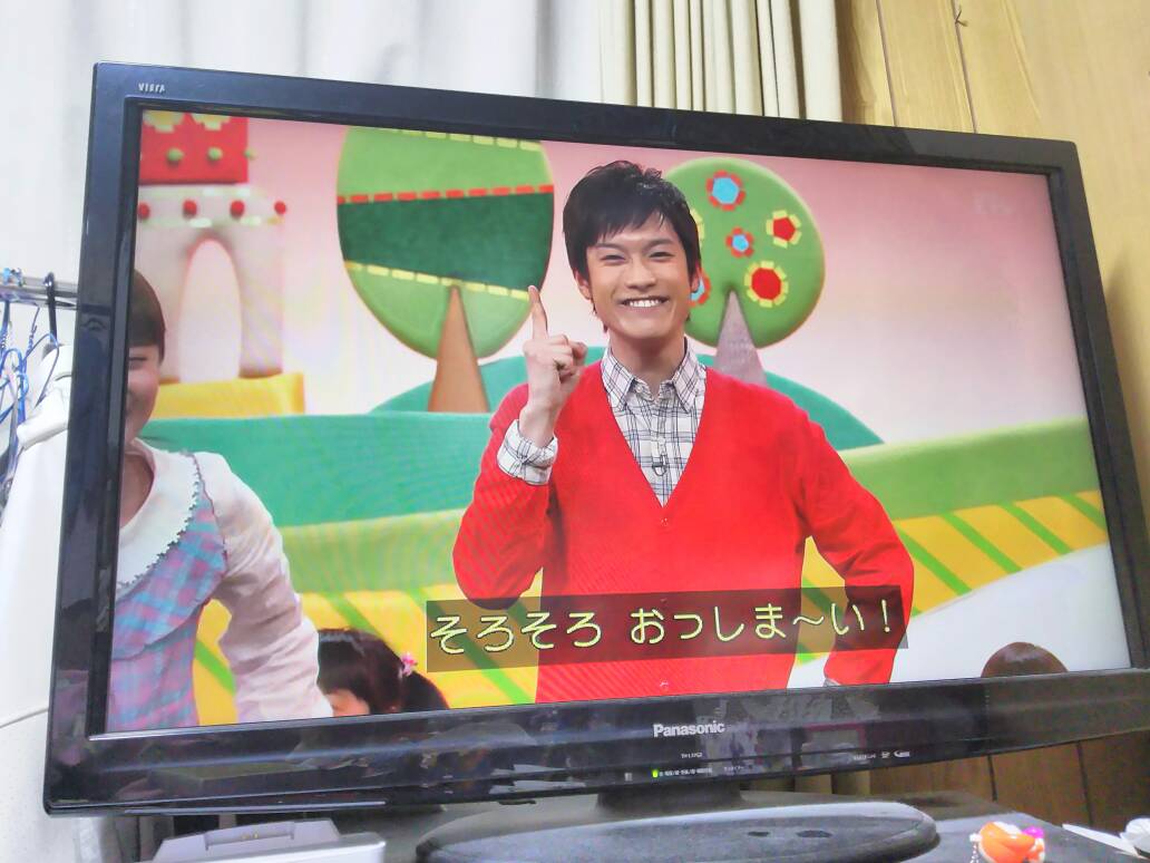 飯田さやか べるがなる そろそろおっしまーい の時に隣の立ち位置にやって来るあつこお姉さんが映ってたのが 嬉しかった T Co 6wpjq4b8ln Twitter