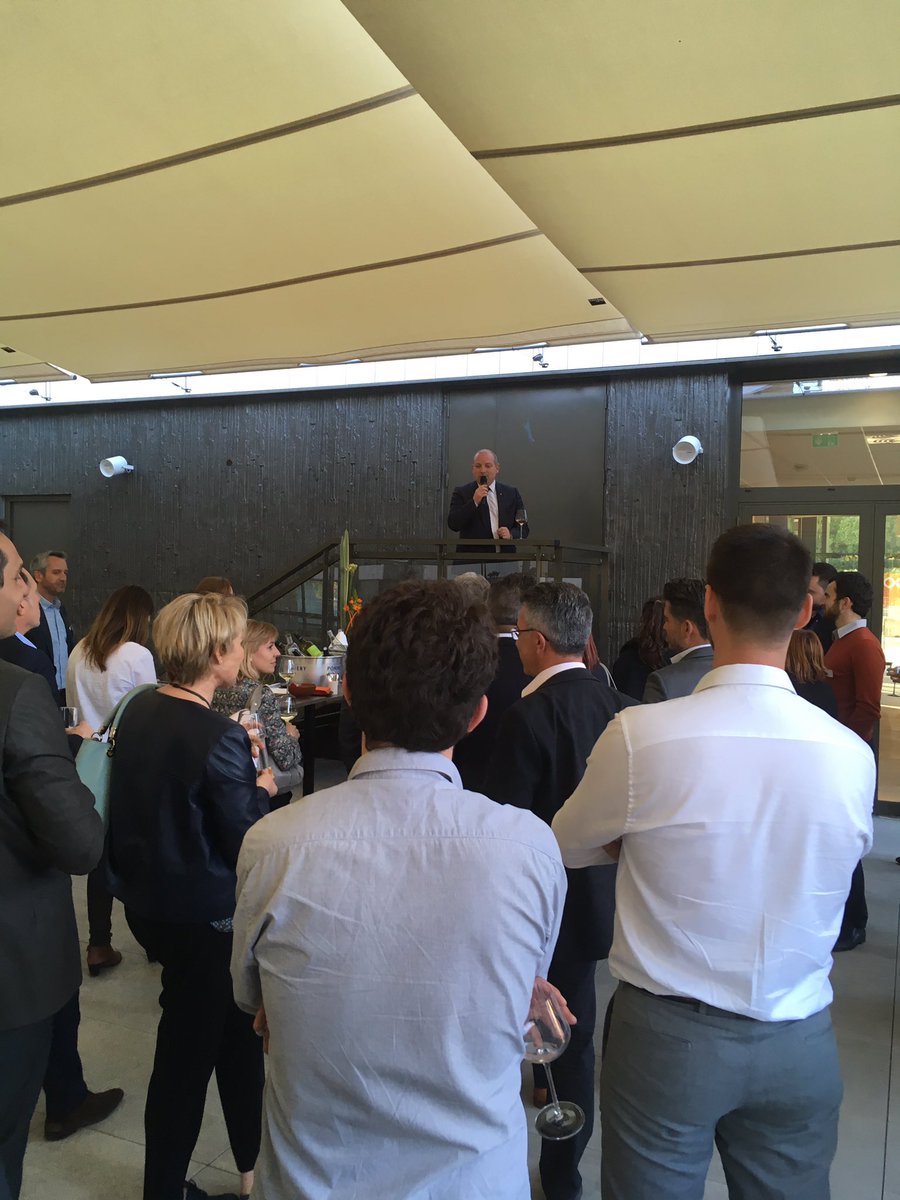 GroupamaRaa's tweet image. Rencontres et échanges entre entreprises voisines de Lyon 9 lors du rendez-vous du club des voisins