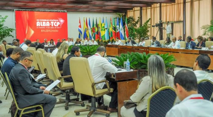 #ALBA issues Declaration on solidarity with Caribbean bit.ly/2oXVQxD