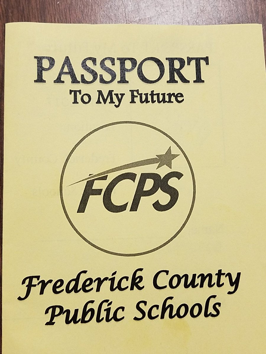 MichelleConcep3's tweet photo. Our second family night is beginning with our FCPS students, parents, and staff  creating a passport to our students' future. https://t.co/OUqoXzqzrx