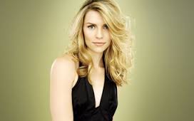 Happy Birthday to the one and only Claire Danes!!! 