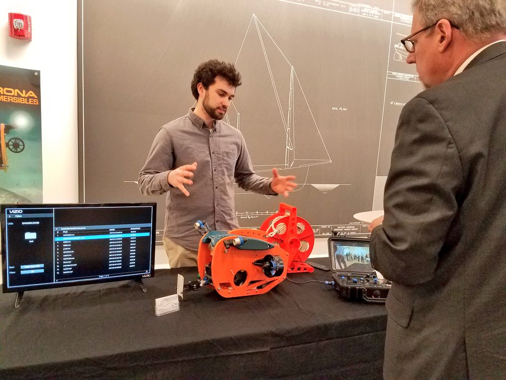 StartHub tweet media