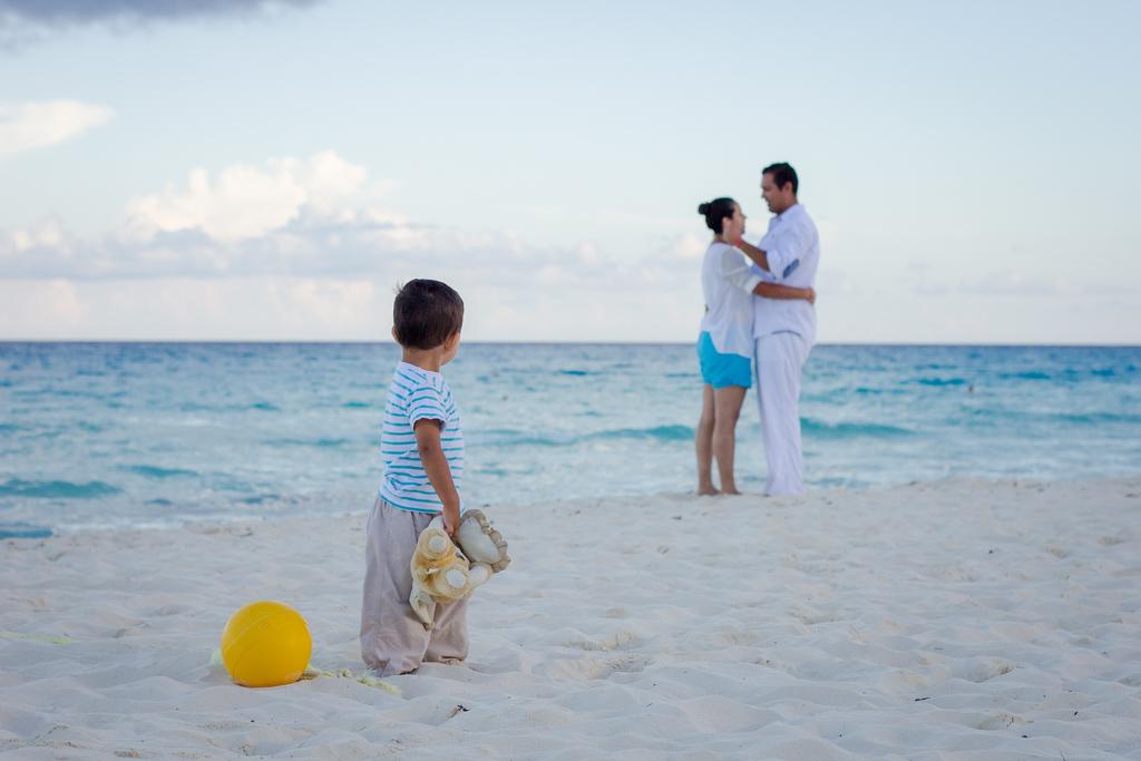 novan_global's tweet photo. Family time is best spent at the https://t.co/GY3o6ObWx9 your vacation today info@novanglobal.com #experiencebeyondexpectation https://t.co/ZoXYgxbitn