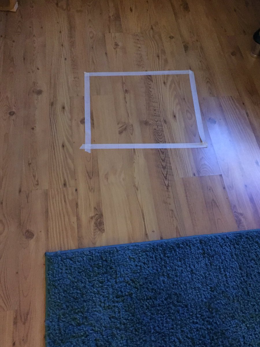 flannellove's tweet photo. Why does this work??!!🙈🙊 #catinsquare #likeacattoasquare #noneedformothsandflames https://t.co/aWhLq3P9JI