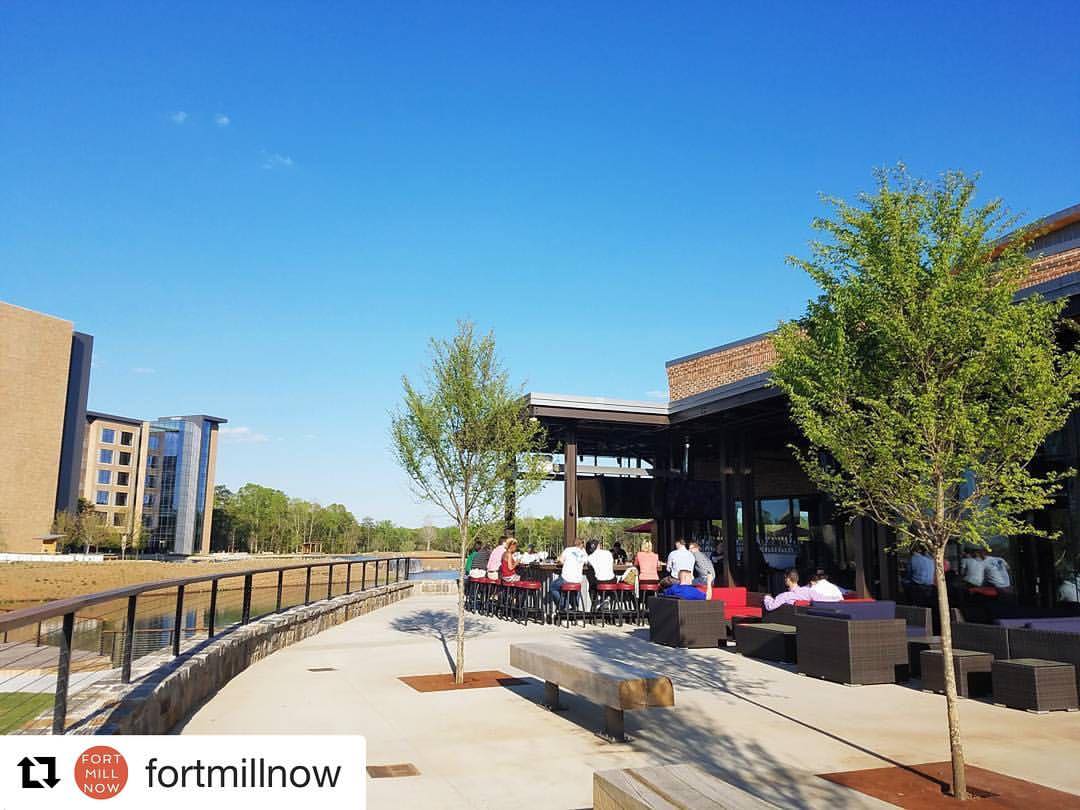 at_fort's tweet photo. @carolinaalehouse in Kingsley Business Park is officially open!! Great spot for your Wine Not Wednesday tonight! #winenotwednesday https://t.co/TohQ4PWKUV