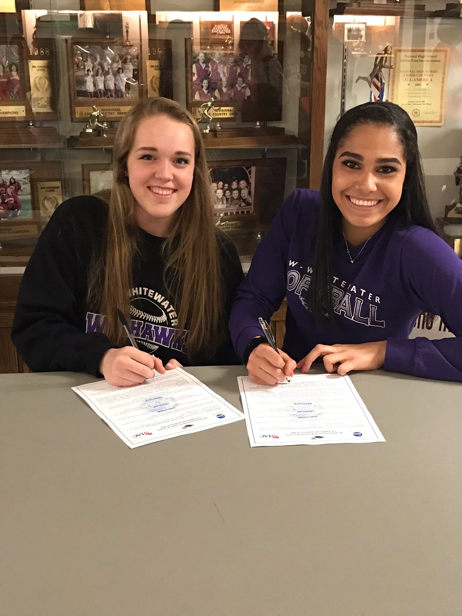 IllSluggers's tweet photo. These 2 studs officially committed to Wisconsin Whitewater today! Congrats @kaidennjackson &amp; @burkolz https://t.co/b94KTQI2Ar