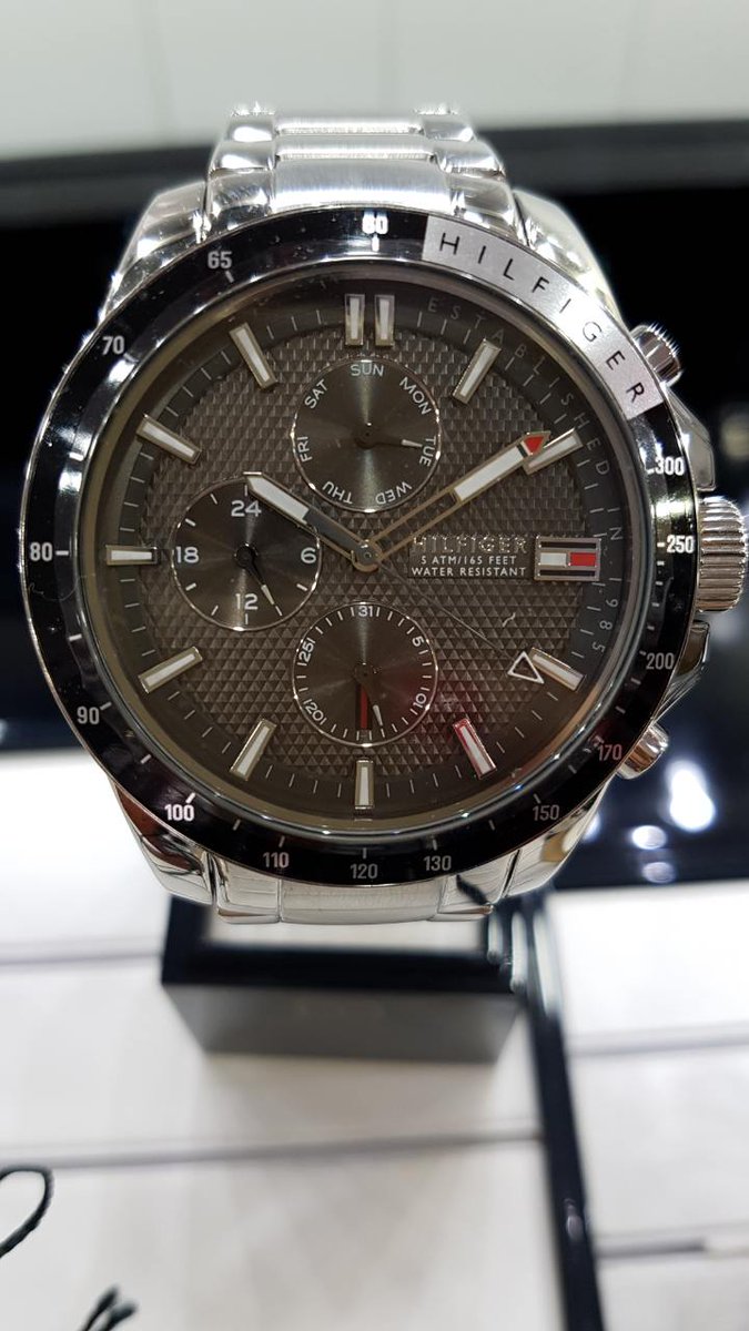 designer_lounge's tweet photo. Some more arrivals???? Wow!!! Incredible TH watches!! #watches #tommyhilfiger #tommywatches #designerlounge #AyiaNapa2017 #cyprus #brands https://t.co/0b9M4bqSlH
