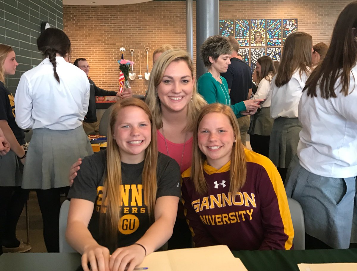 LC_SwimTeam's tweet photo. So glad we got to celebrate @LTaraska13 and @staraska2 and their hard-earned success!!!! https://t.co/MPszon0tp0