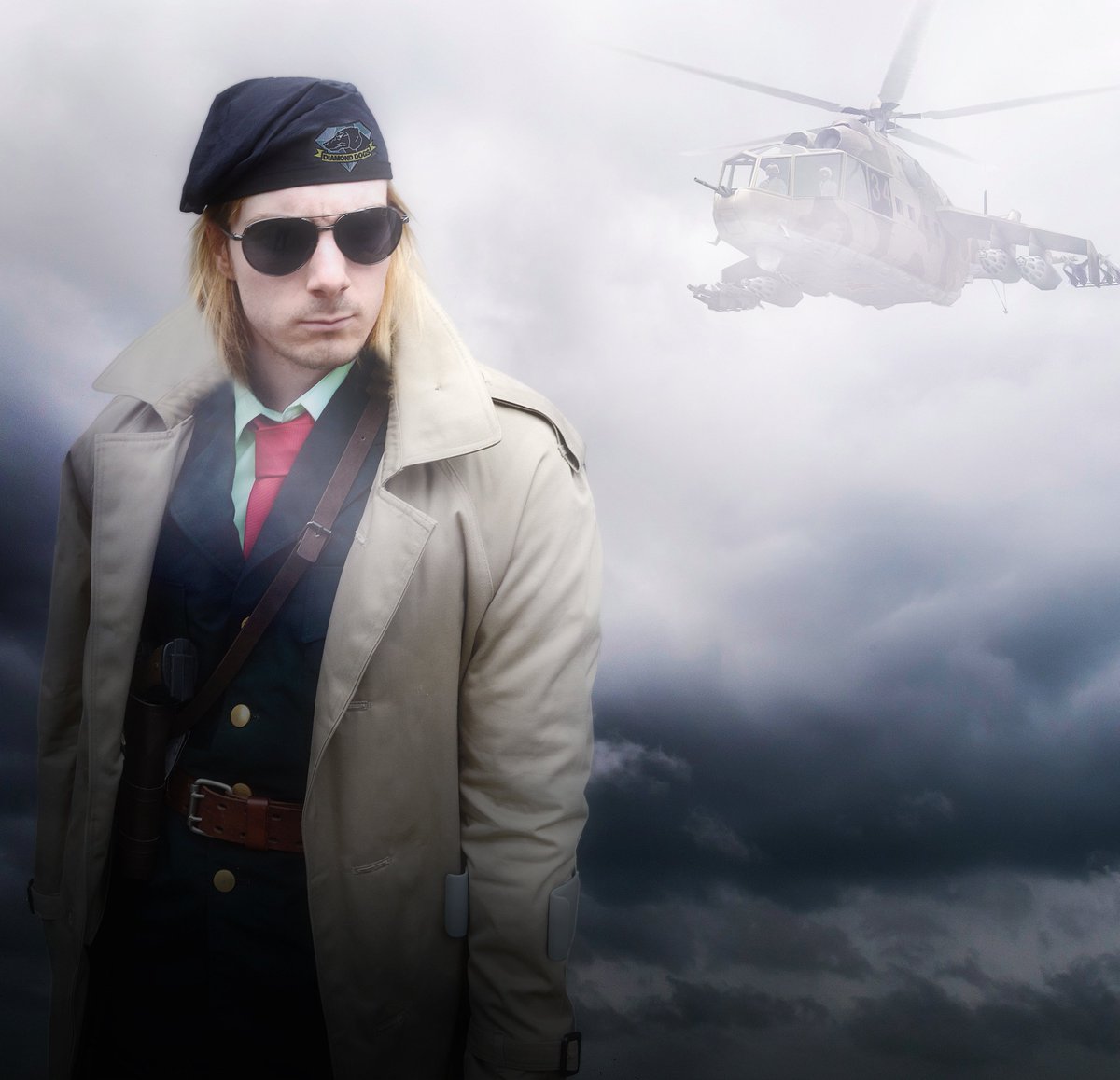 Greptyle's tweet photo. Commander Commander #cosplay #cosplayer #metalgear #metalgearsolid #mgs #mgsv #metalgearsolidv #mgsvcosplay #kaz #miller #videogames https://t.co/yROC2e2Kj9
