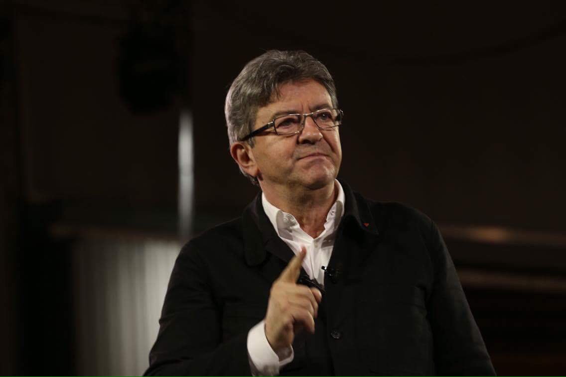 APressesJeune's tweet photo. "Je souhaite introduire le service civique obligatoire" #JLMLille #APJLive https://t.co/fghjs0wnRd
