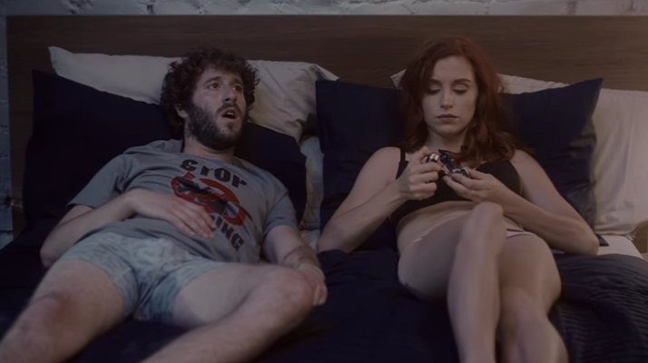 Total Move on Twitter: "Lil Dicky's New “Pillow Talking” Music Video Is A Cinematic Masterpiece About One-Night Stands: https://t.co/cc3XbtvVWp https://t.co/QFj9qPM2yo" / Twitter