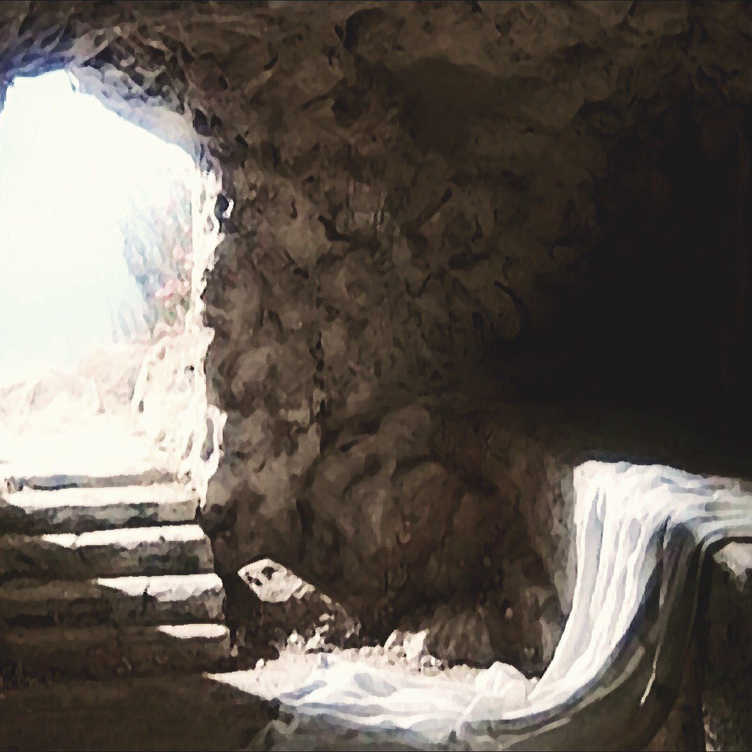 210Students's tweet photo. Don't miss #210 tonight as we explore Easter and why " Empty is a Good Thing!!" #Easter #CoC https://t.co/3sunsjviJ7