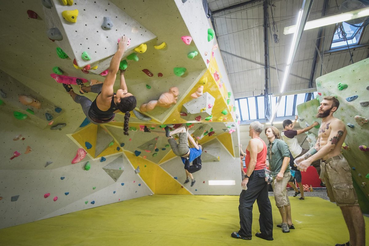 XtremeGo's tweet photo. Check out our latest listing from The Castle Climbing Centre https://t.co/SbkVxHpqAO - perfect for the Easter Bank Holiday #climbing https://t.co/UBM6f6LZQy
