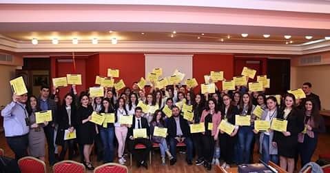 statefigures's tweet photo. https://t.co/jBQNb5KoIP
#Yssf_Es17
#The_Art_of_Being_Successful
#Success_that_is_what_creates_great_people https://t.co/H69oO7Kcg5