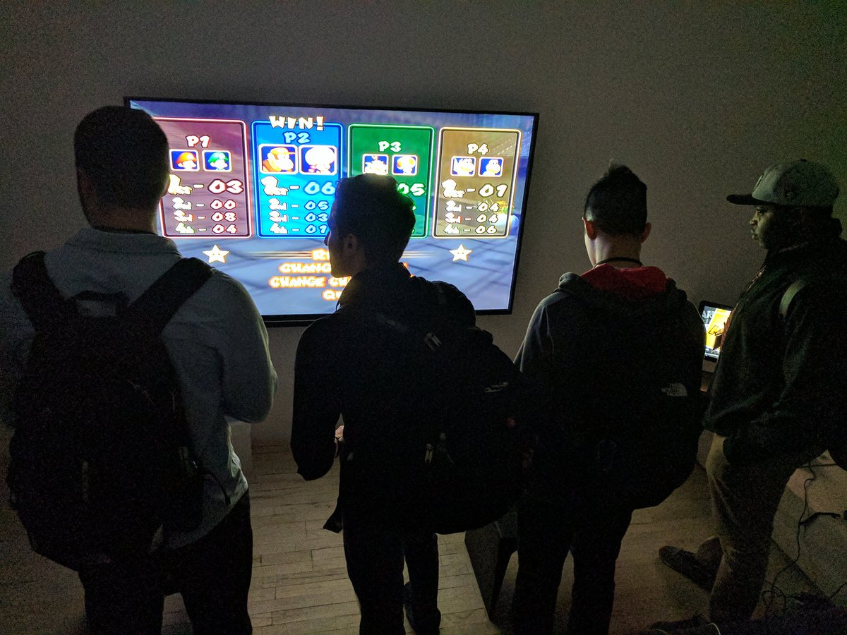 ZahnCenterNYC's tweet photo. Learning about how @Square supports #SmallBusiness at their offices today. Thx for the tour! https://t.co/5o2sIpSmLx