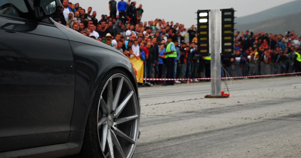 herebetweets's tweet photo. Tesla Challenger Faraday Future Just Showed off Its Flagship Electric Vehicle https://t.co/lWfZuQDfeB #tech #future #ev https://t.co/XSSFjwsYfP