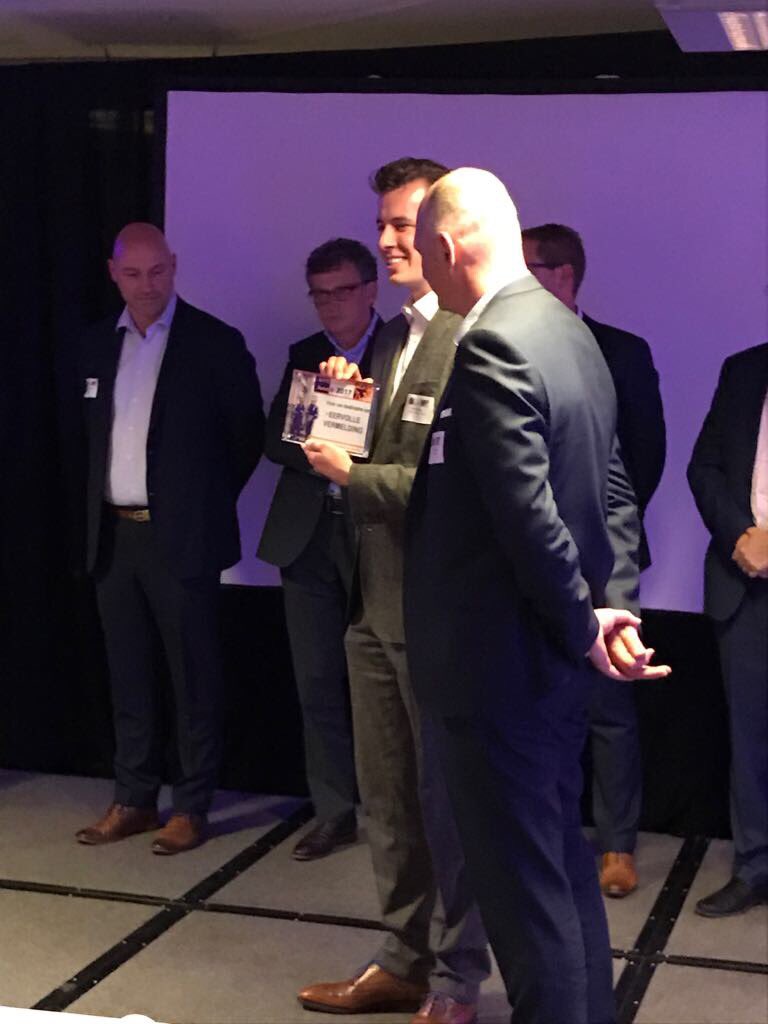 MaintenanceNEXT's tweet photo. Winnaar van de aanmoedigingsprijs is Storm Industriediensten. Gefeliciteerd! #MN2017 #safemaintenance https://t.co/utXOlG14dh