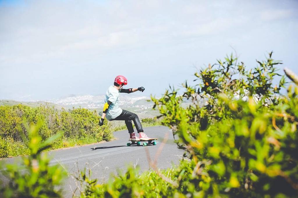 CloudRideWheels's tweet photo. @mariano.conti in total control #cloudride #longboarding #skatestyle PC: @pinguz23 https://t.co/Cg8VJY0b1B https://t.co/zbfjnicEZJ