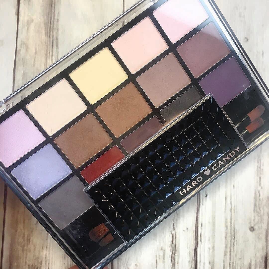 HardCandyLife's tweet image. A palette for everyday looks, found at an everyday low price!
Have you tried #mattepalette?
📸 by@jambeauty89
#HardCandyLife #onlyatWalmart
