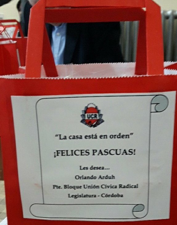 battaglino's tweet photo. El jefe de bloque de la UCR en la Legislatura se llevó historia a abril. https://t.co/CGicIhQsH1