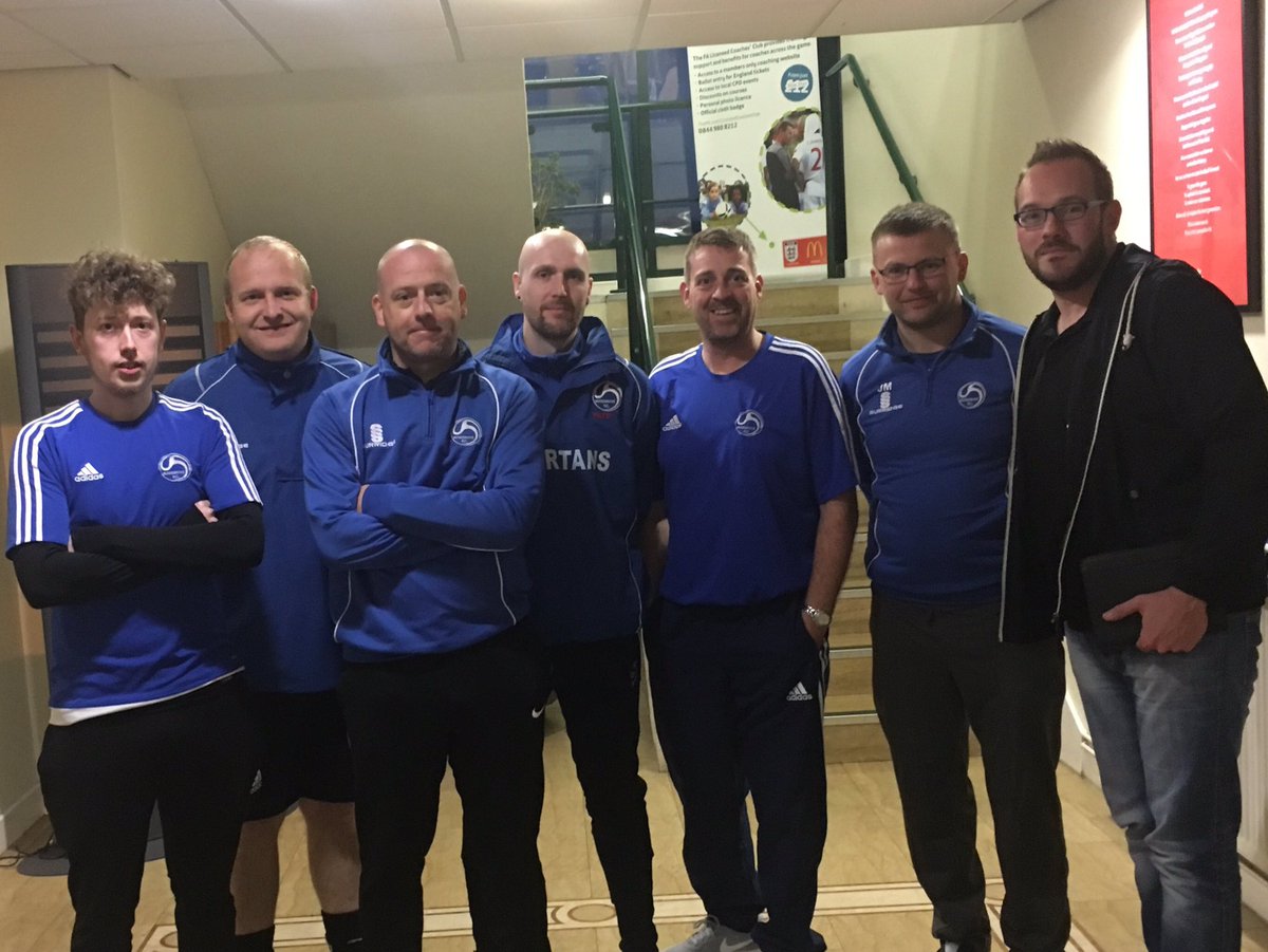 Training for the coaches <a href="/LancashireFA/">Lancashire FA</a> well done coaches #alwayslearning