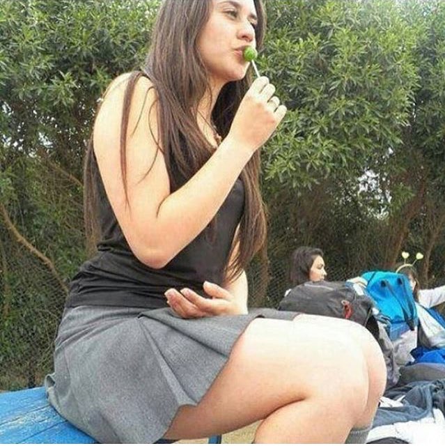 Liseli 2019 в мини. Amator ноги. Тини ферст. Турк ифса. Облизывание мужчины.