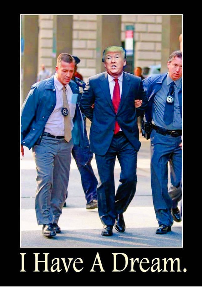 PrezTrumpMemes's tweet photo. Dreams https://t.co/fkX7BflQ6P